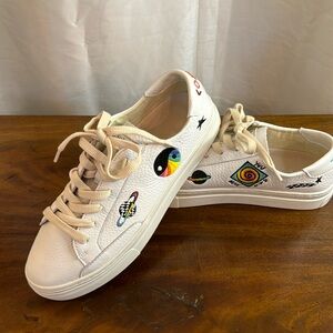 NEW WITH TAG!  Cosmic Trip Ibiza Platform Sneaker size 9.5